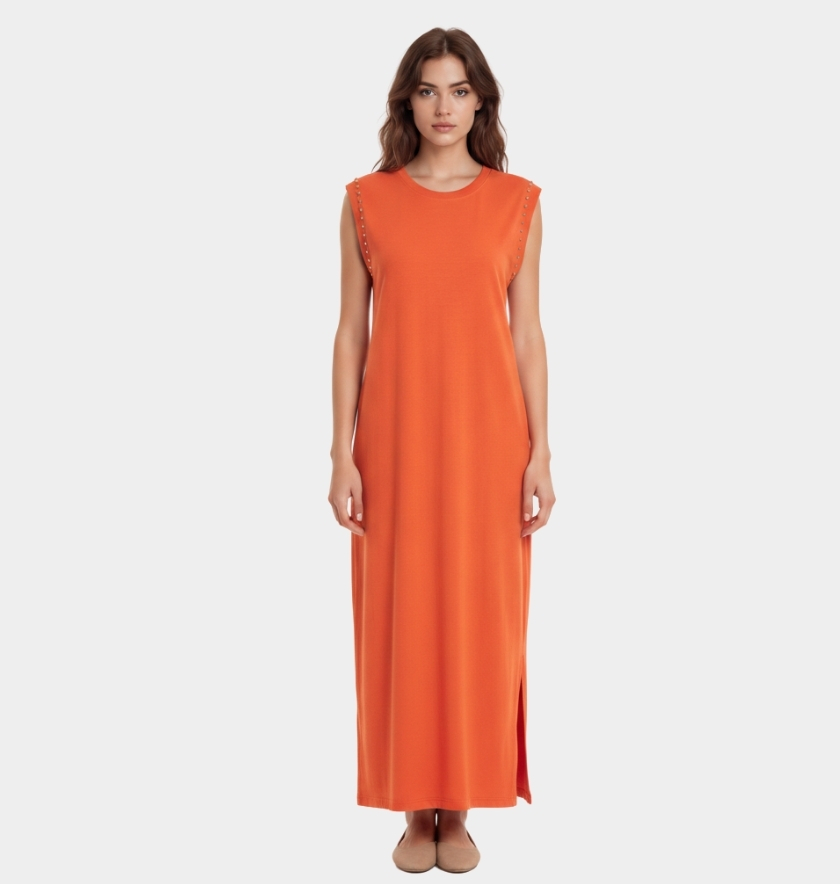ROBE LONGUE ROCK A EMMANCHURES CLOUTEES (sans épaulettes)