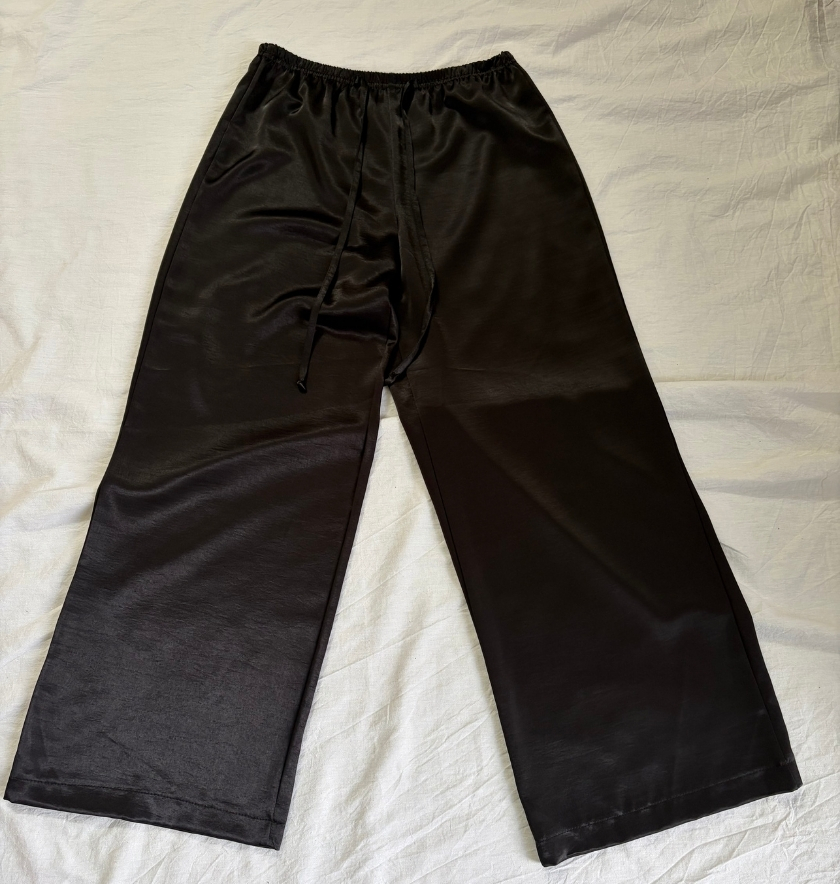 PANTALON SATINÉ NOIR